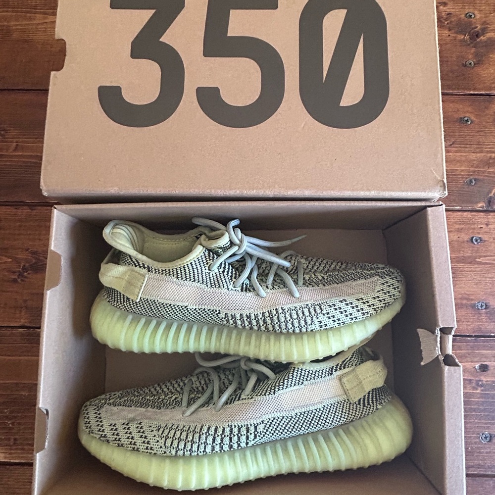 Adidas Yeezy Boost 350 V2 - Gray and Lime